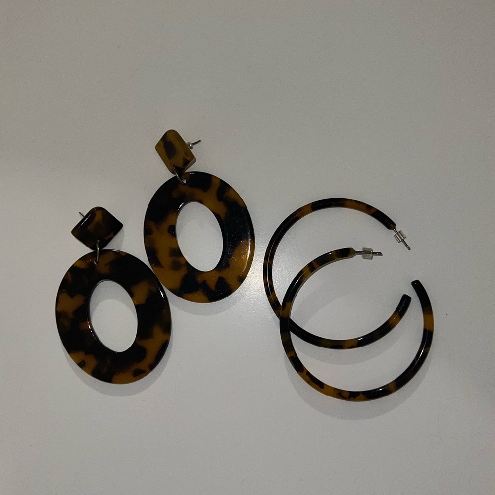 Tortoiseshell earring bundle